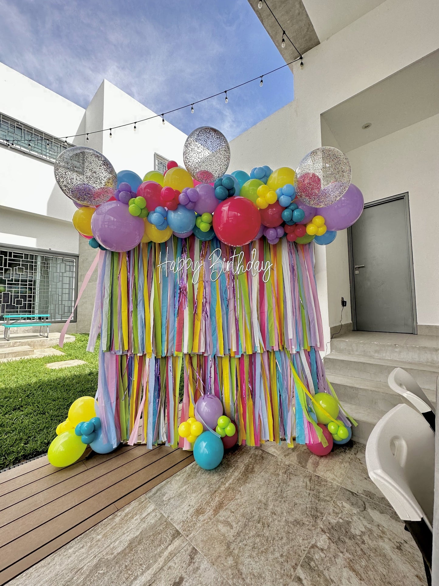 Colorful Streamer Back