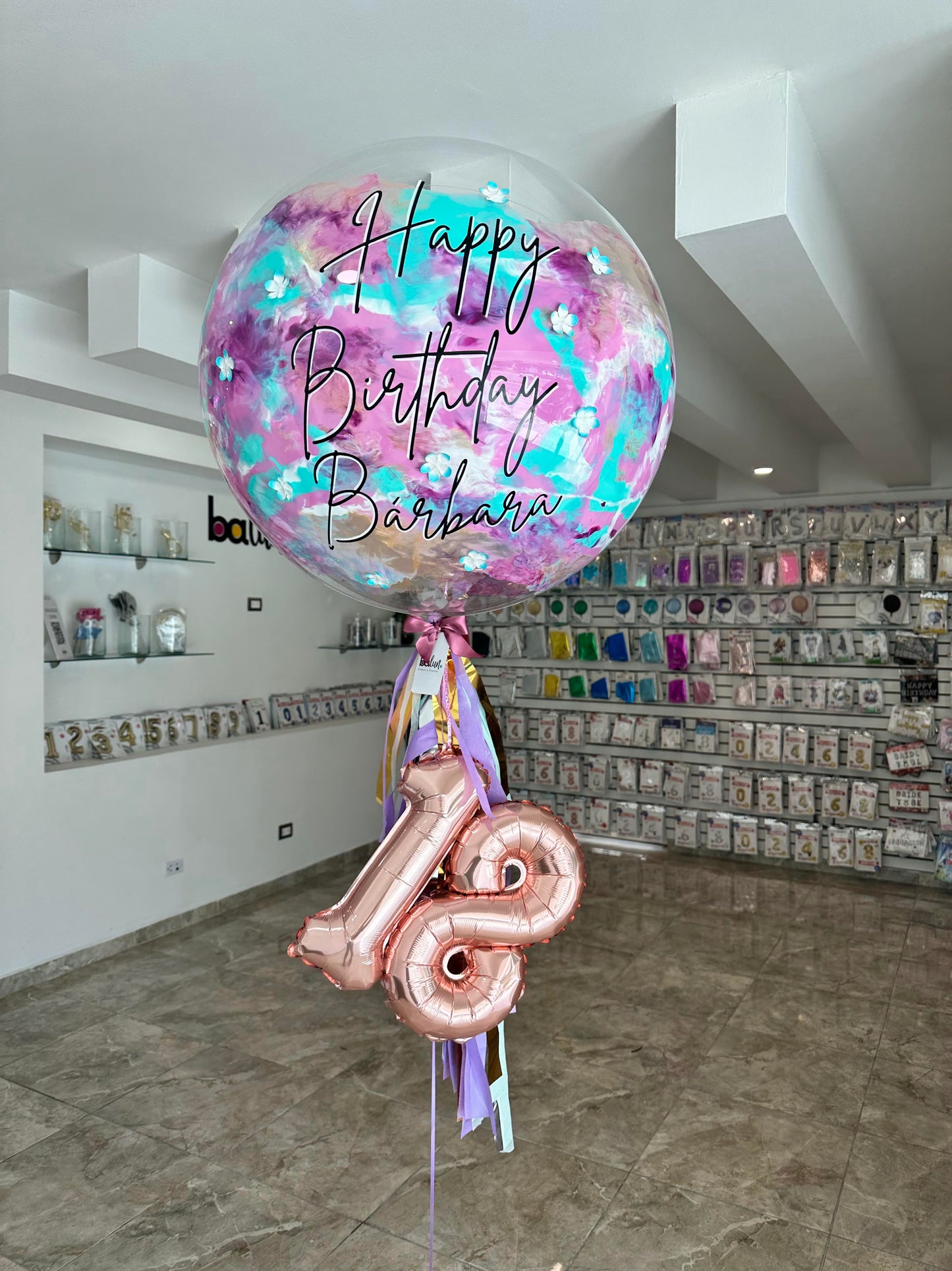 Globo Burbuja + Número Chico + Florecitas