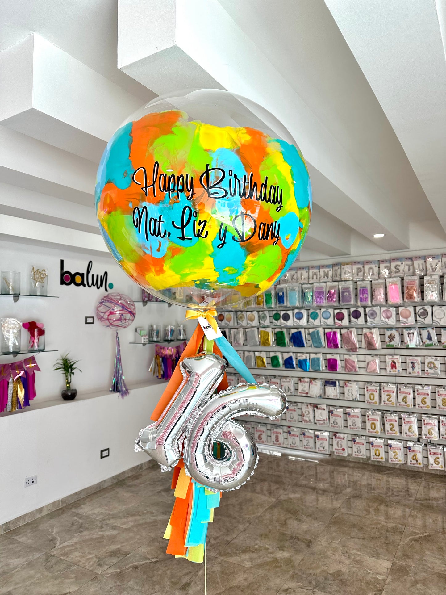 Globo Burbuja + Número Chico