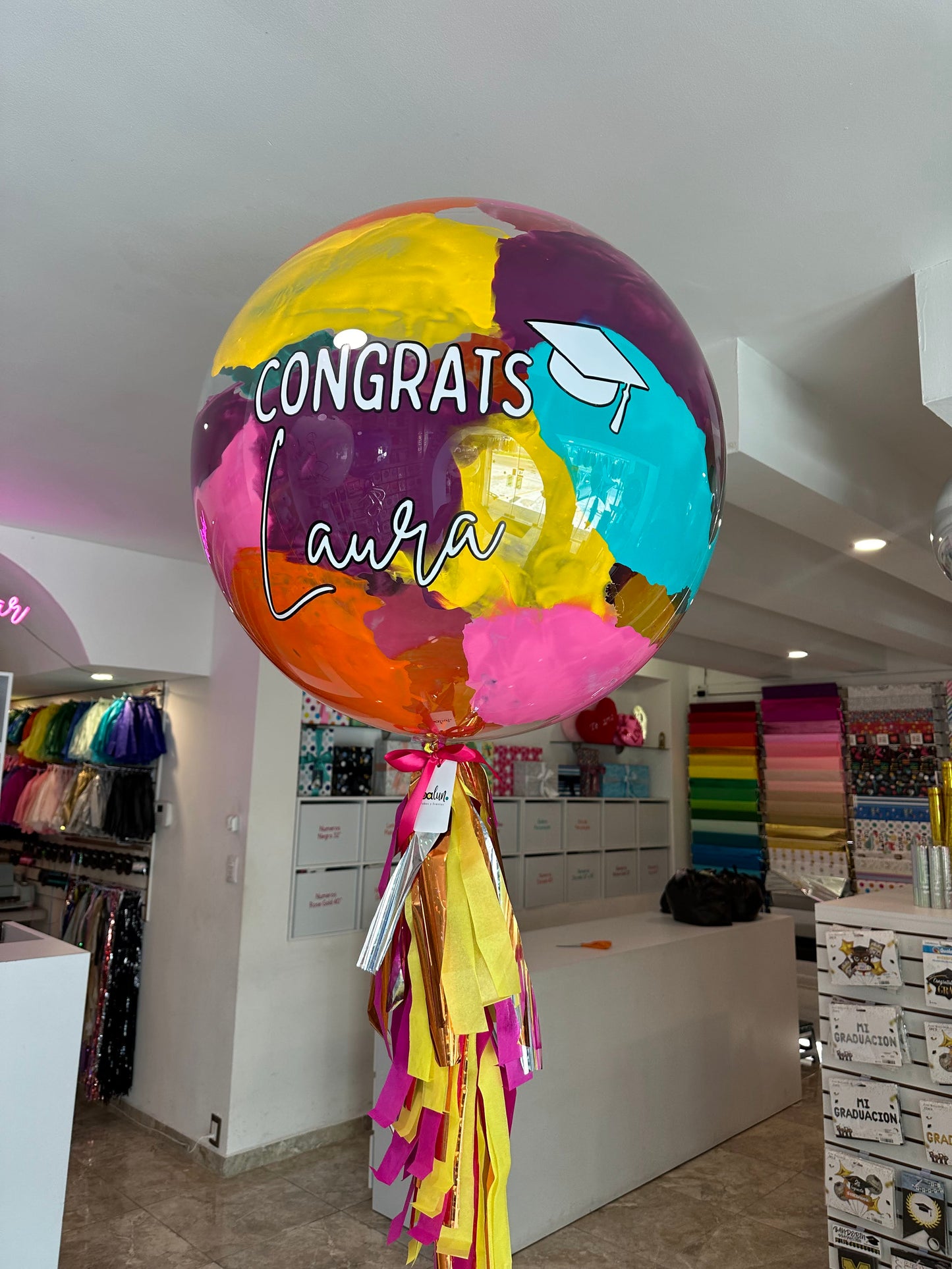 Globo Burbuja con Birrete en Vinil