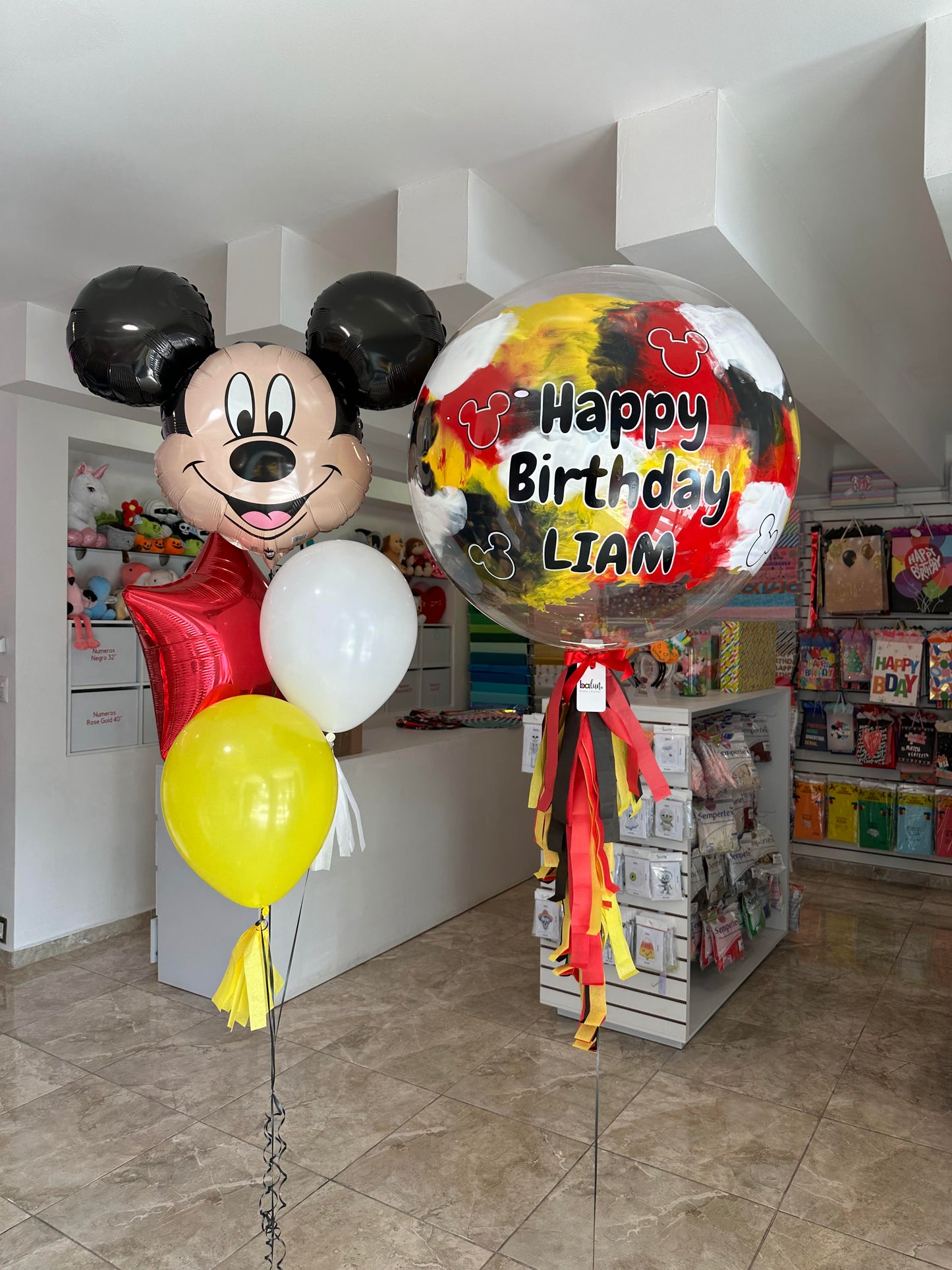 Globo Burbuja Mickey Mouse + 1 Mickey Mouse + 2 Globos Látex + 1 Estrella