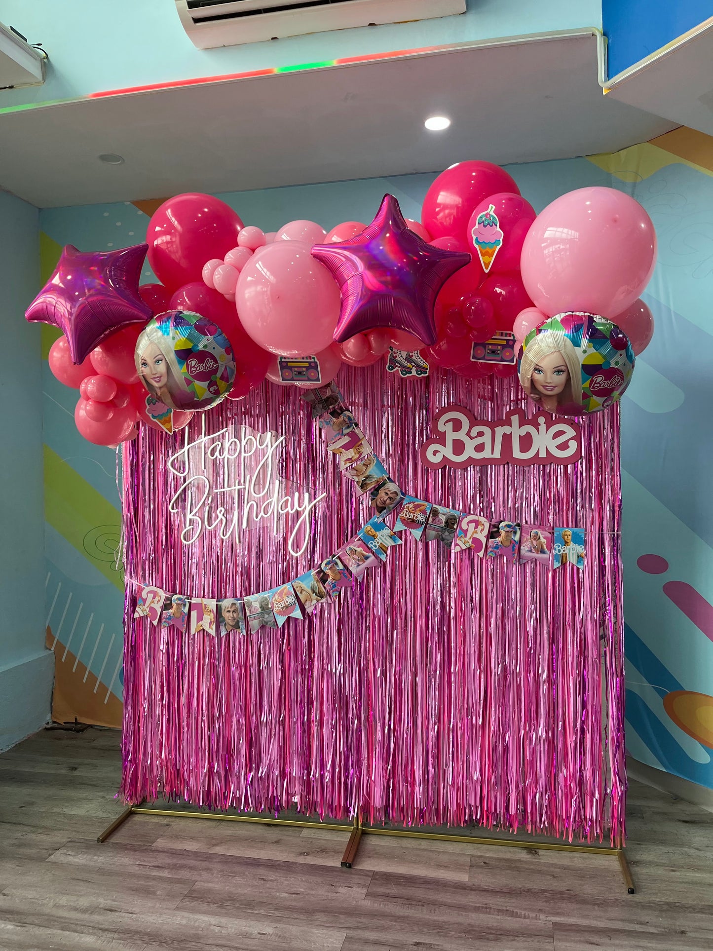 Set Mix Cortina Metálica Temática Barbie