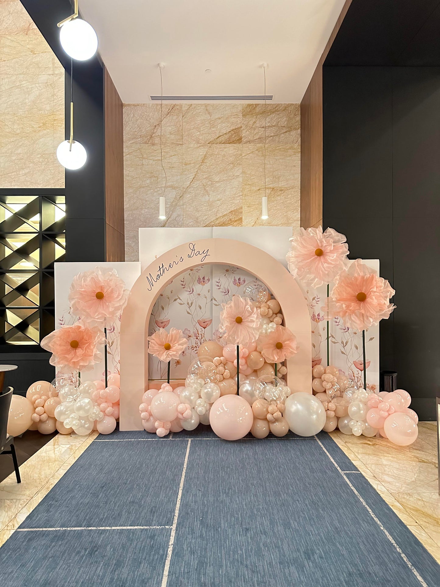 Set 4 Mamparas + Arco JUMBO + Flores Organza