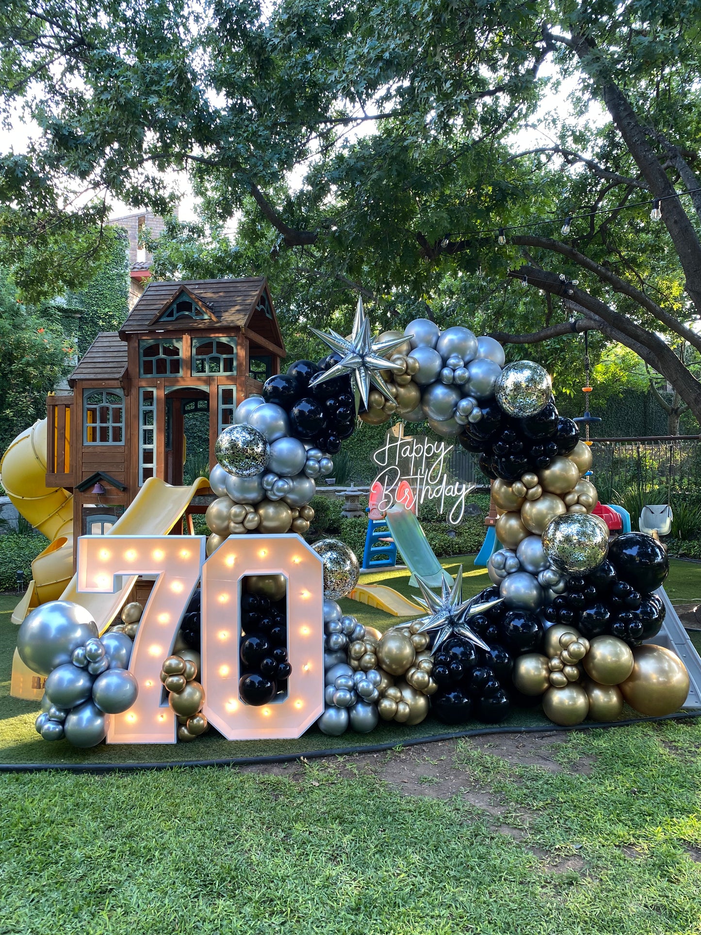 Aro Cumpleaños 70 con Números Iluminados