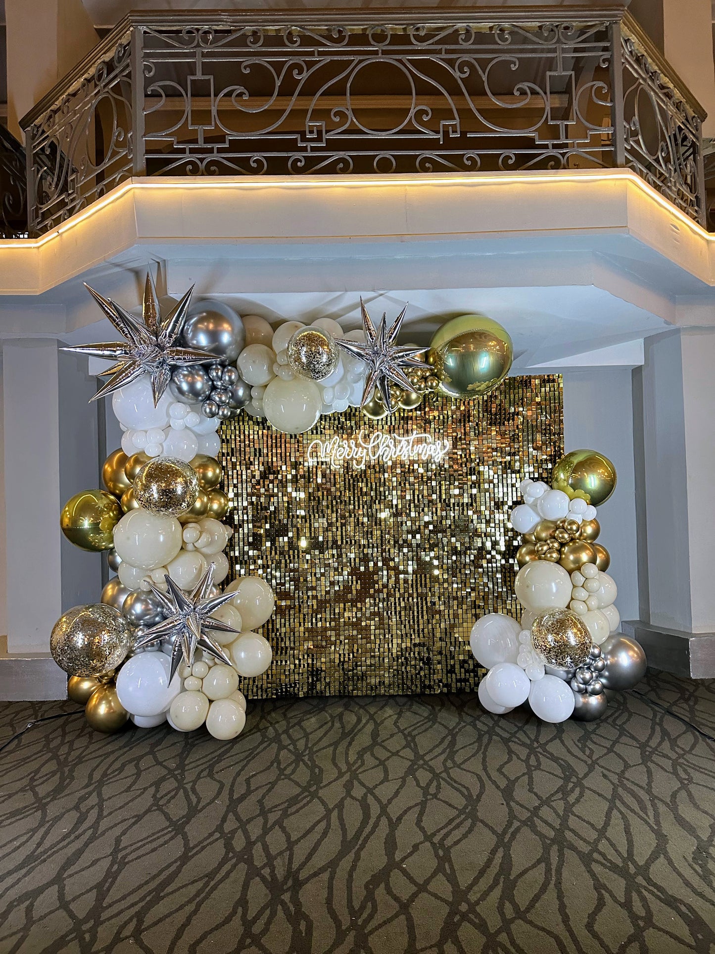 Shimmer Grande Dorada Navideña