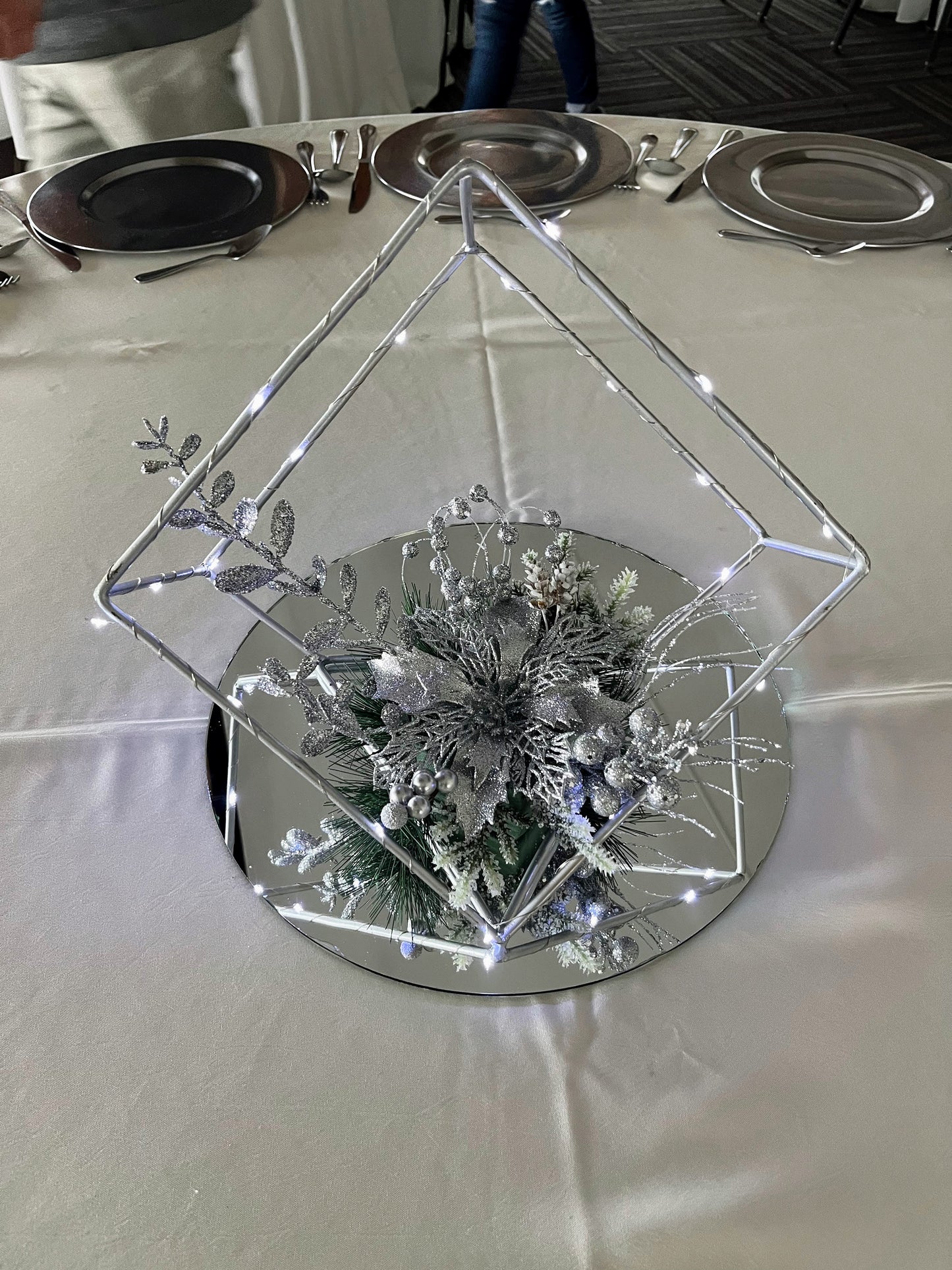 Centro de Mesa Nochebuena Plata