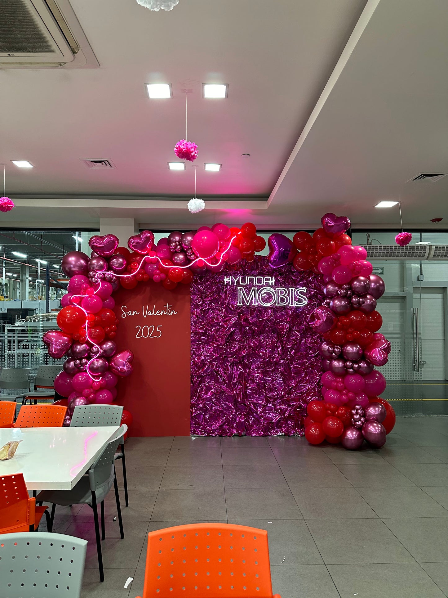 Pared Fucsia Corrugada San Valentín