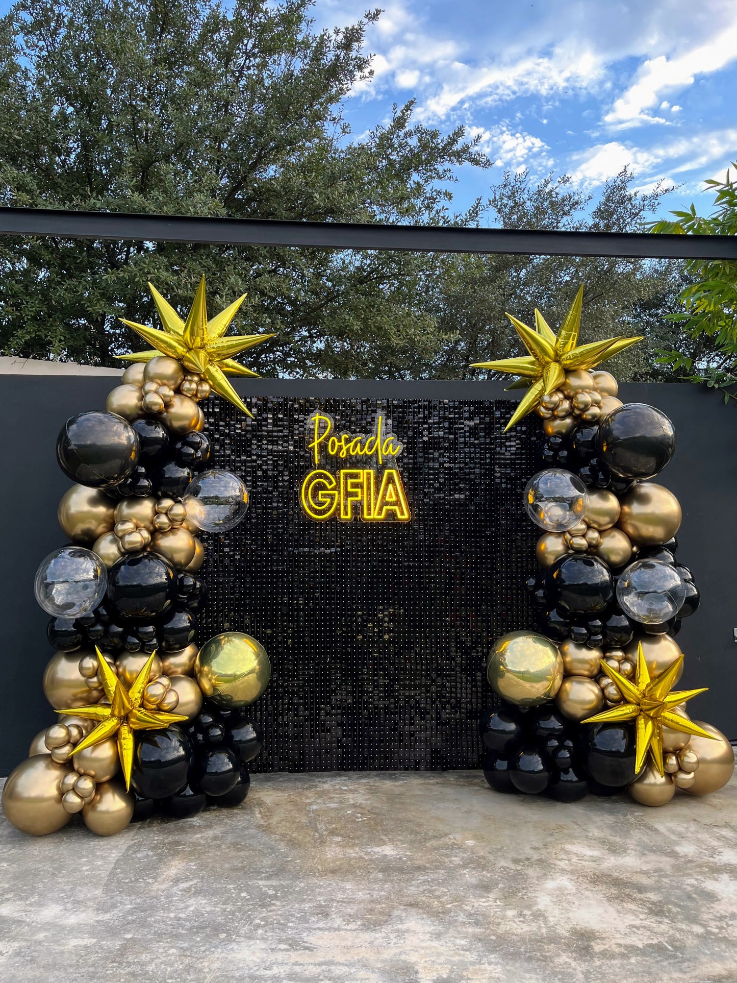 Shimmer Grande BLACK Posada Navideña