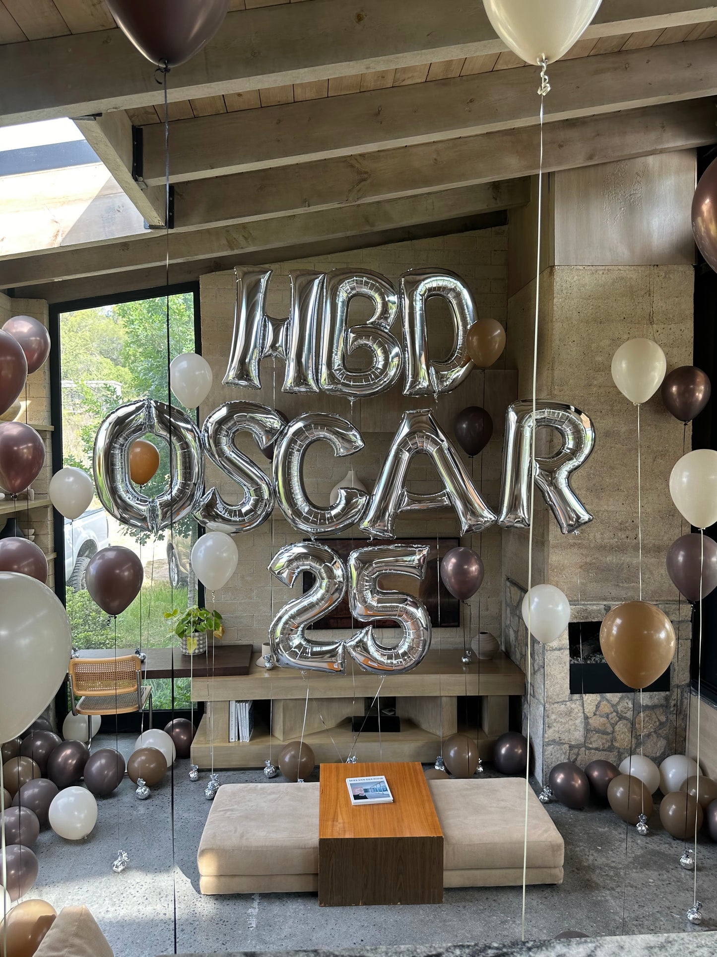 Decoración con Letras + Látex Helio