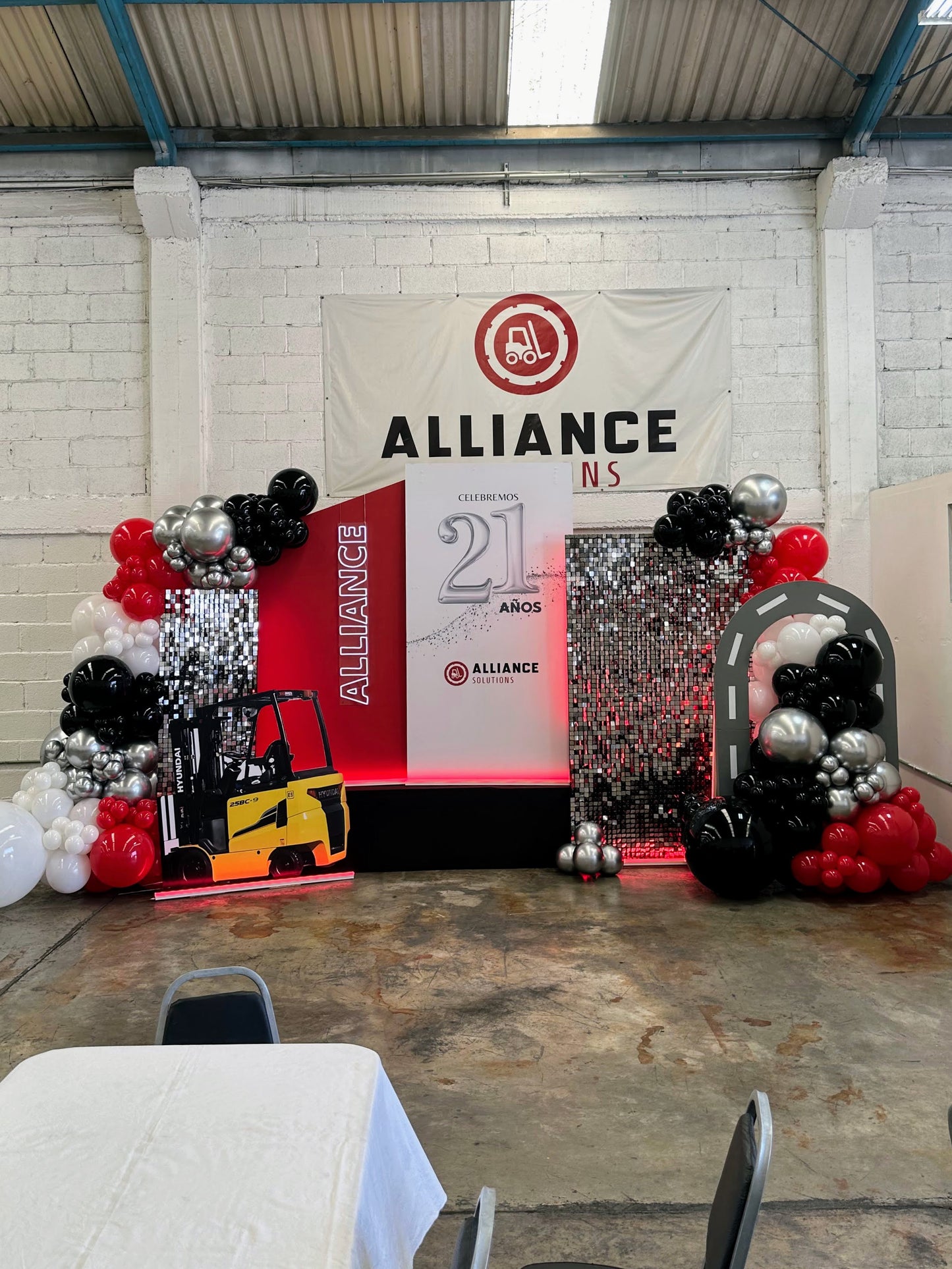 Set 2 Mamparas + Neón Personalizado