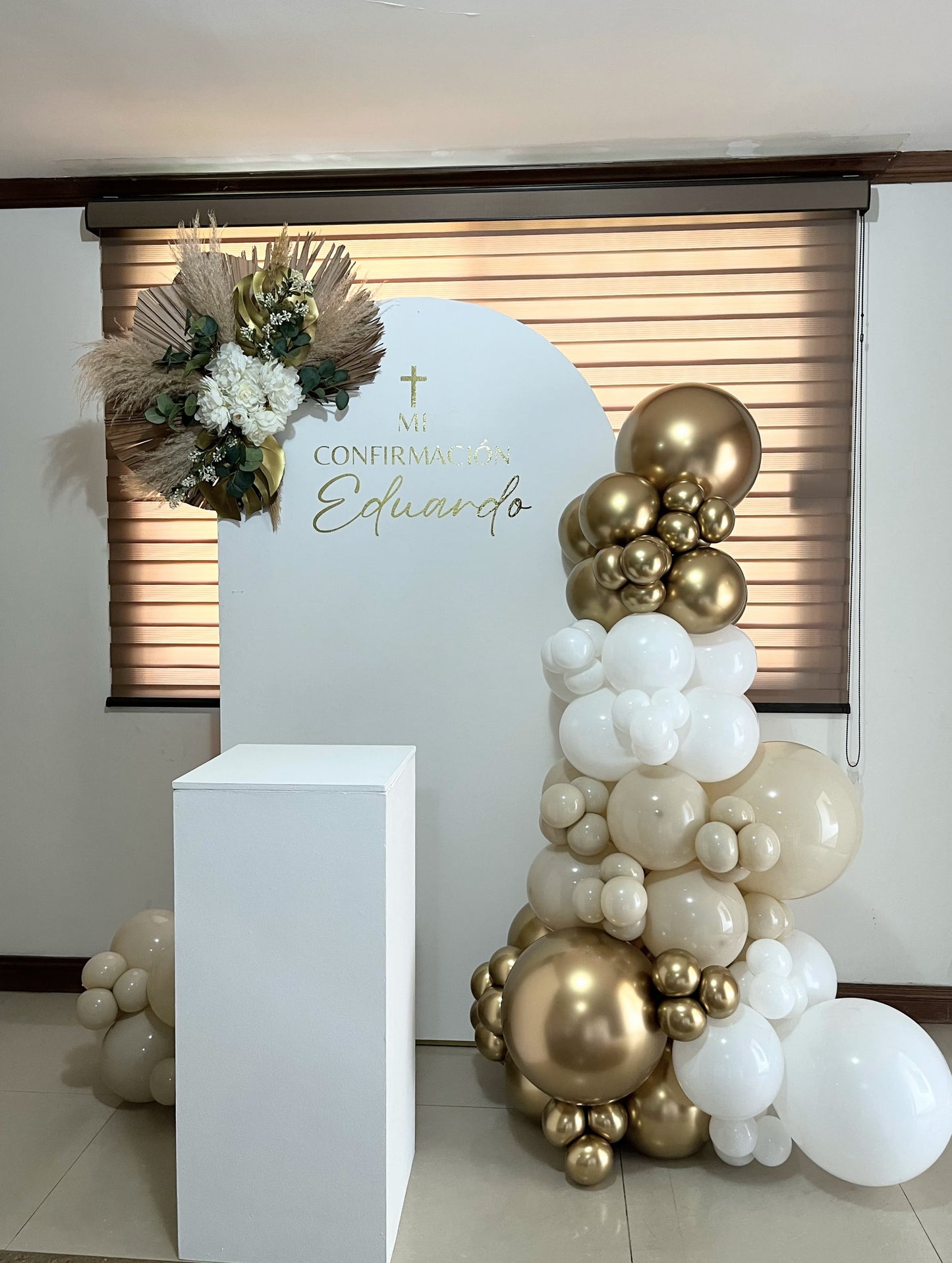 Mampara Confirmación + Mesa Pastel