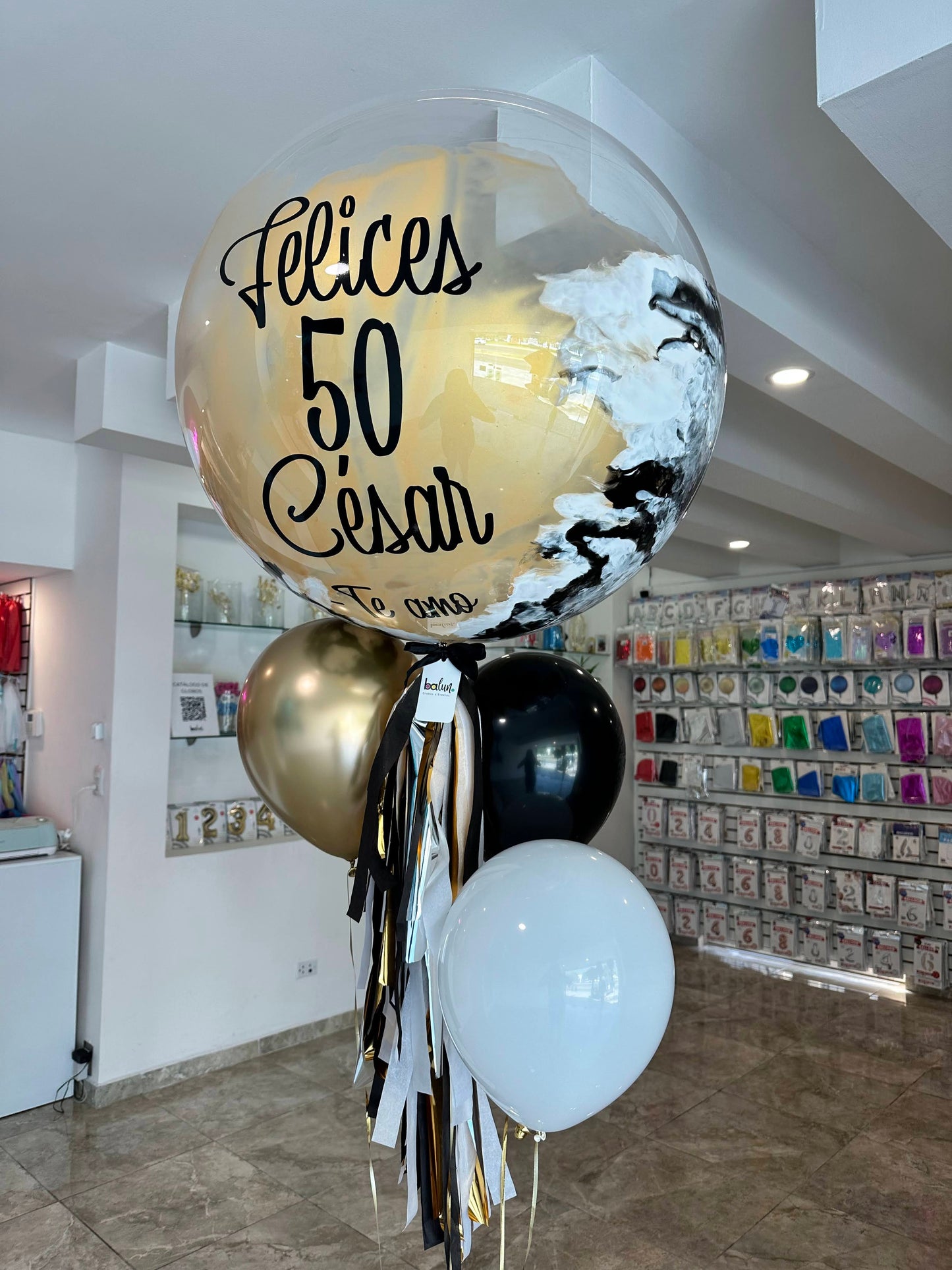 Globo Burbuja + 3 Globos Látex