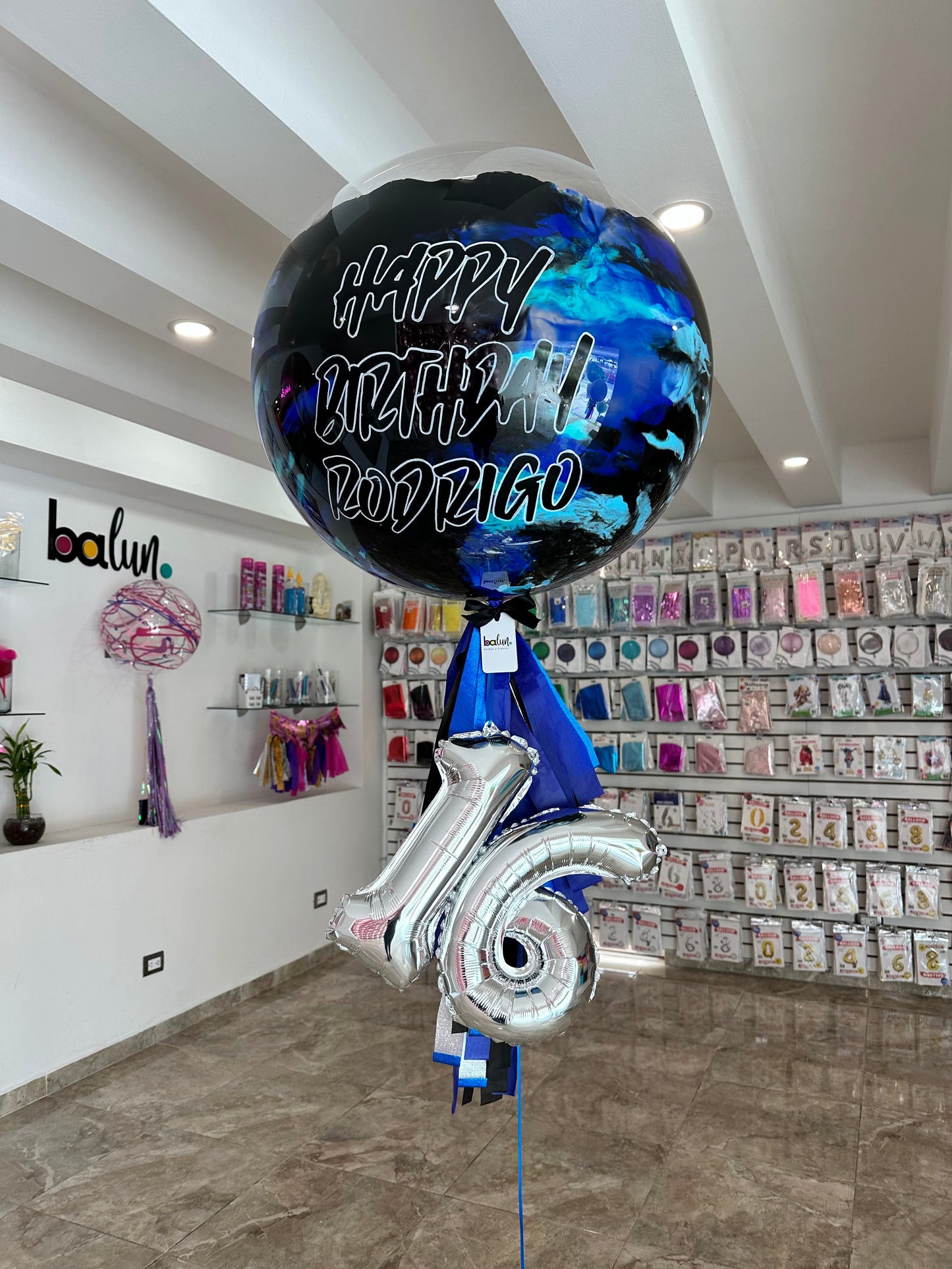 Globo Burbuja + Número Chico