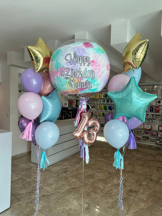 Globo Burbuja + Número Chico + 2 Ramilletes de Estrellas, Látex y Corazones