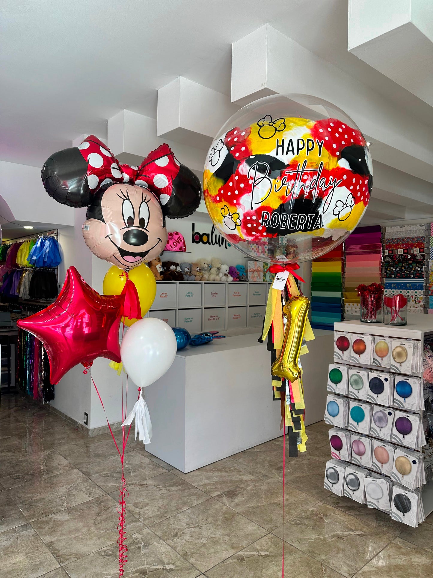 Globo Burbuja Minnie Mouse + 1 Minnie Mouse + 2 Globos Látex + 1 Estrella