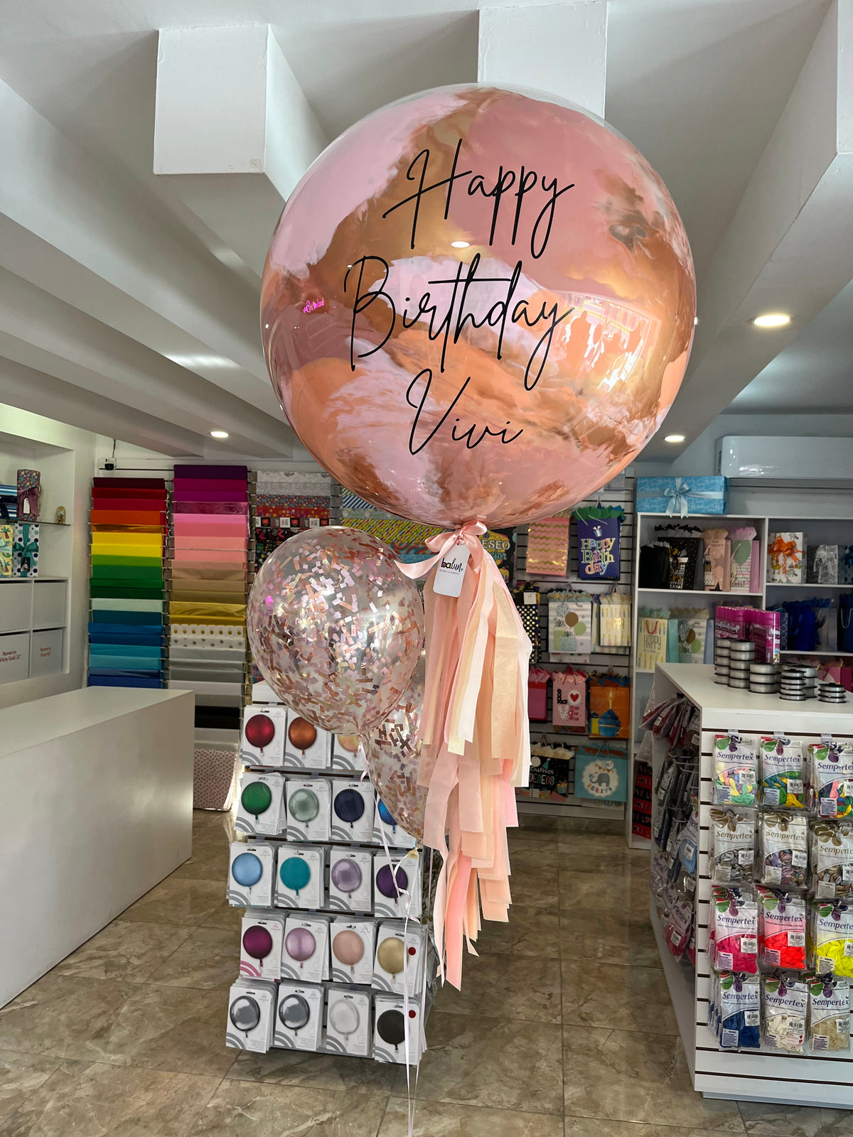 Globo Burbuja + 2 Globos Látex