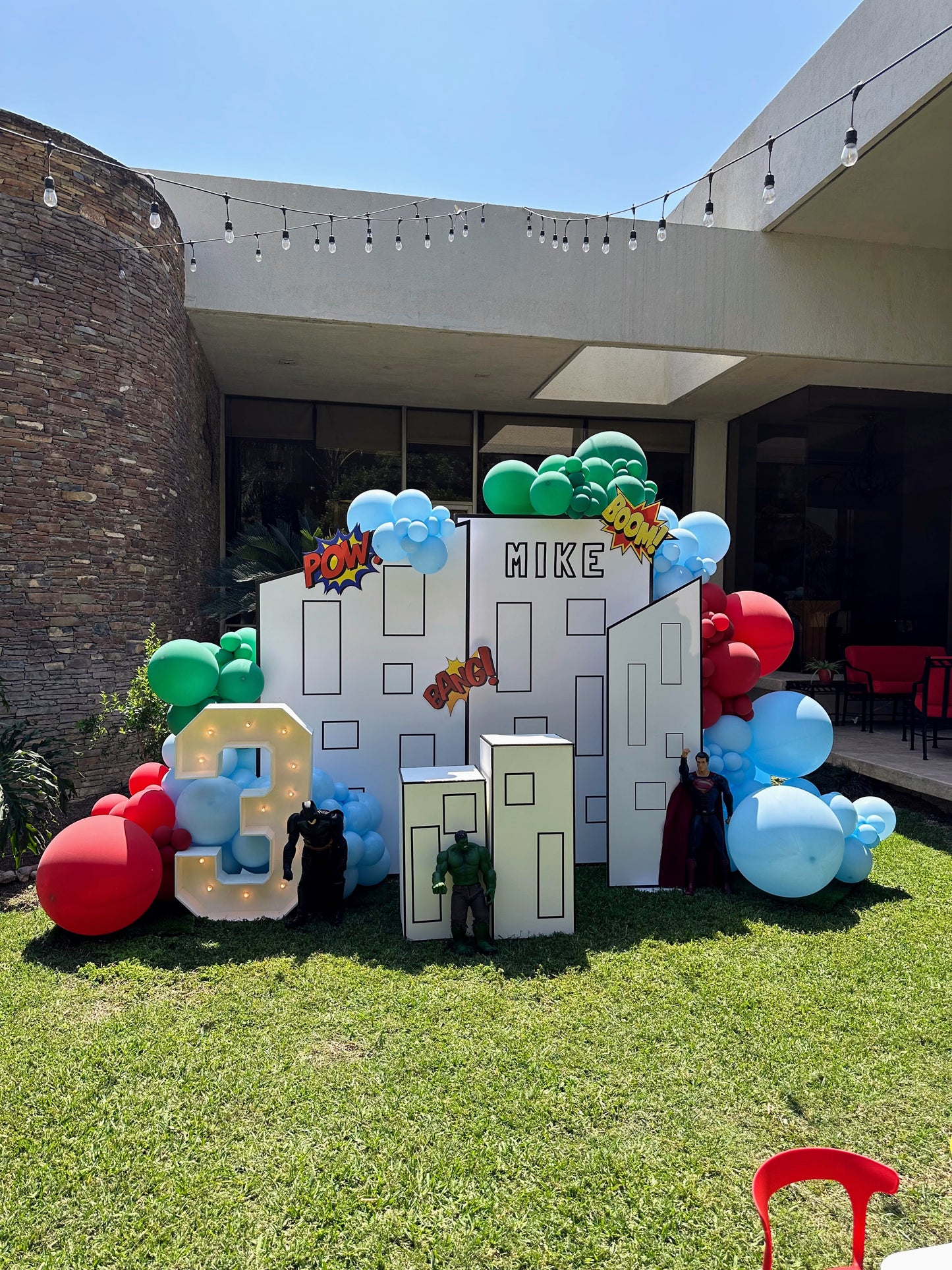 Decoración Temática Ciudad de Superhéroes