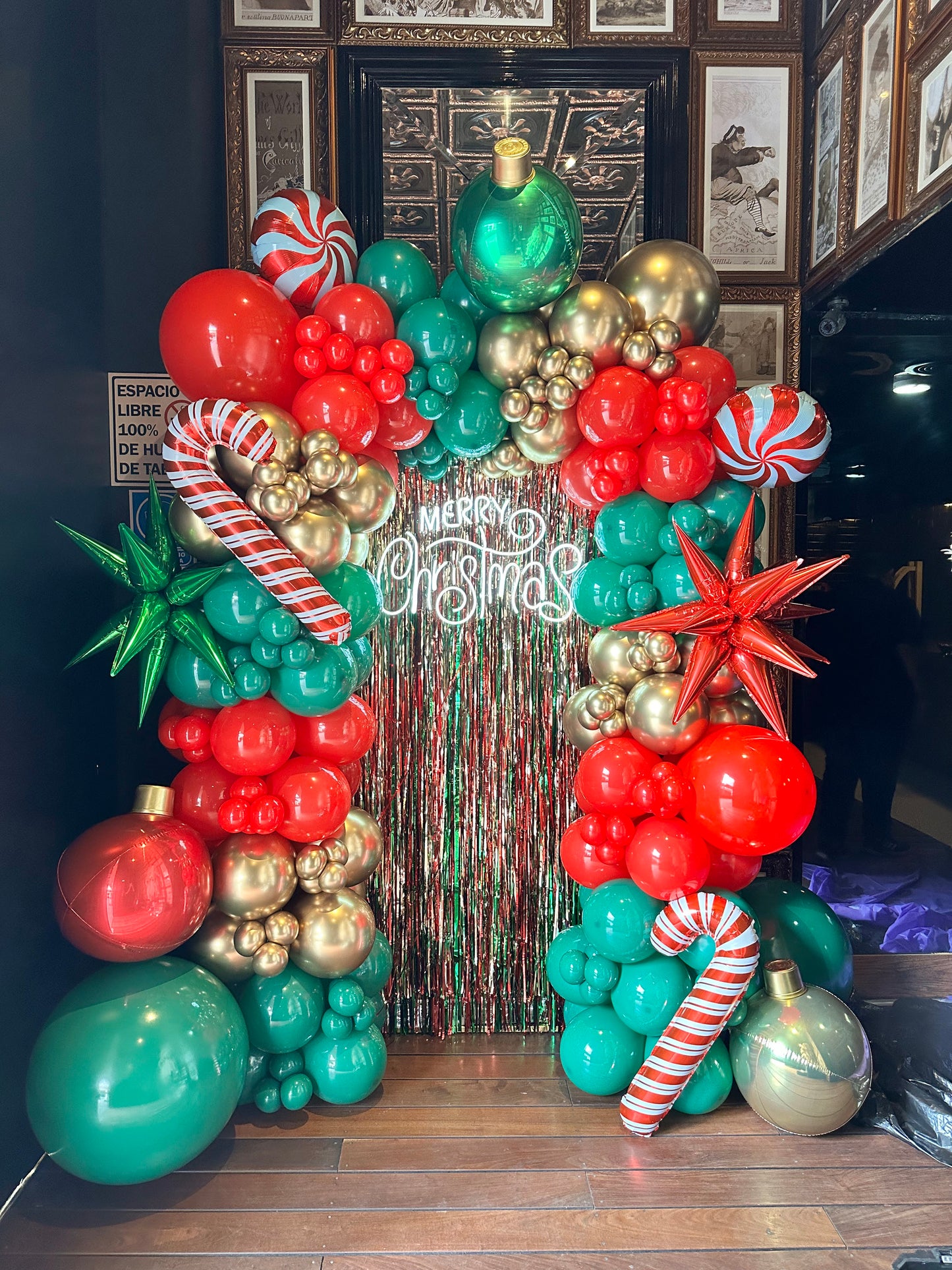 Set Navideño con Mix Cortina Metálica