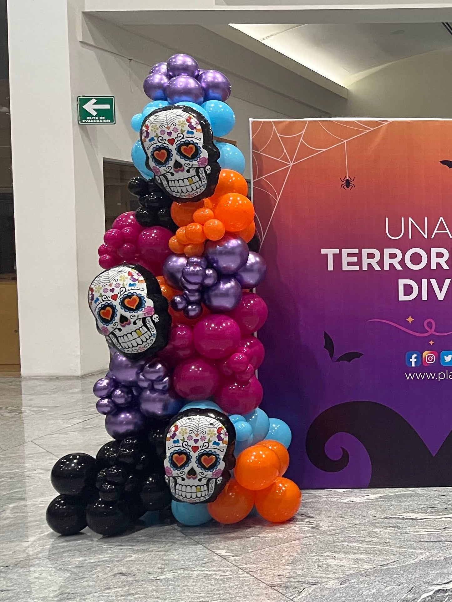 Columna de Globos Halloween