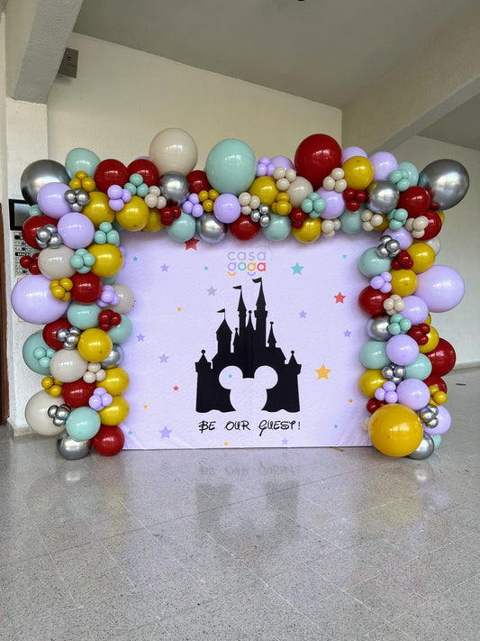 Marco de Globos con Lona Personalizada Temática Disney