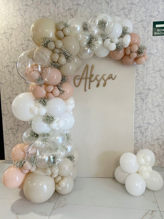 Mampara con Flor de Nube + Letrero Personalizado