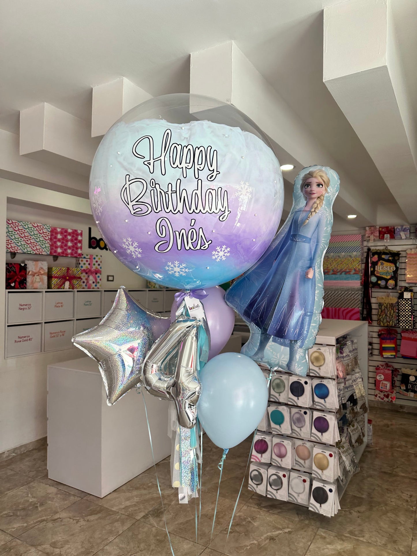Globo Burbuja + Elsa Frozen + Número Chico + Estrella Metálica