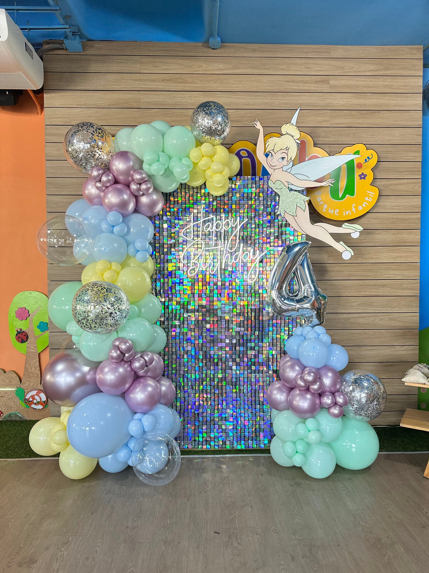 Shimmer Temática Tinkerbell Campanita Acuarela