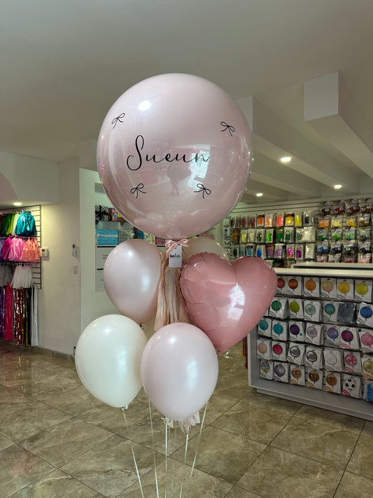 Globo Burbuja con Moñitos + 5 Globos Látex + 1 Corazón Metalico