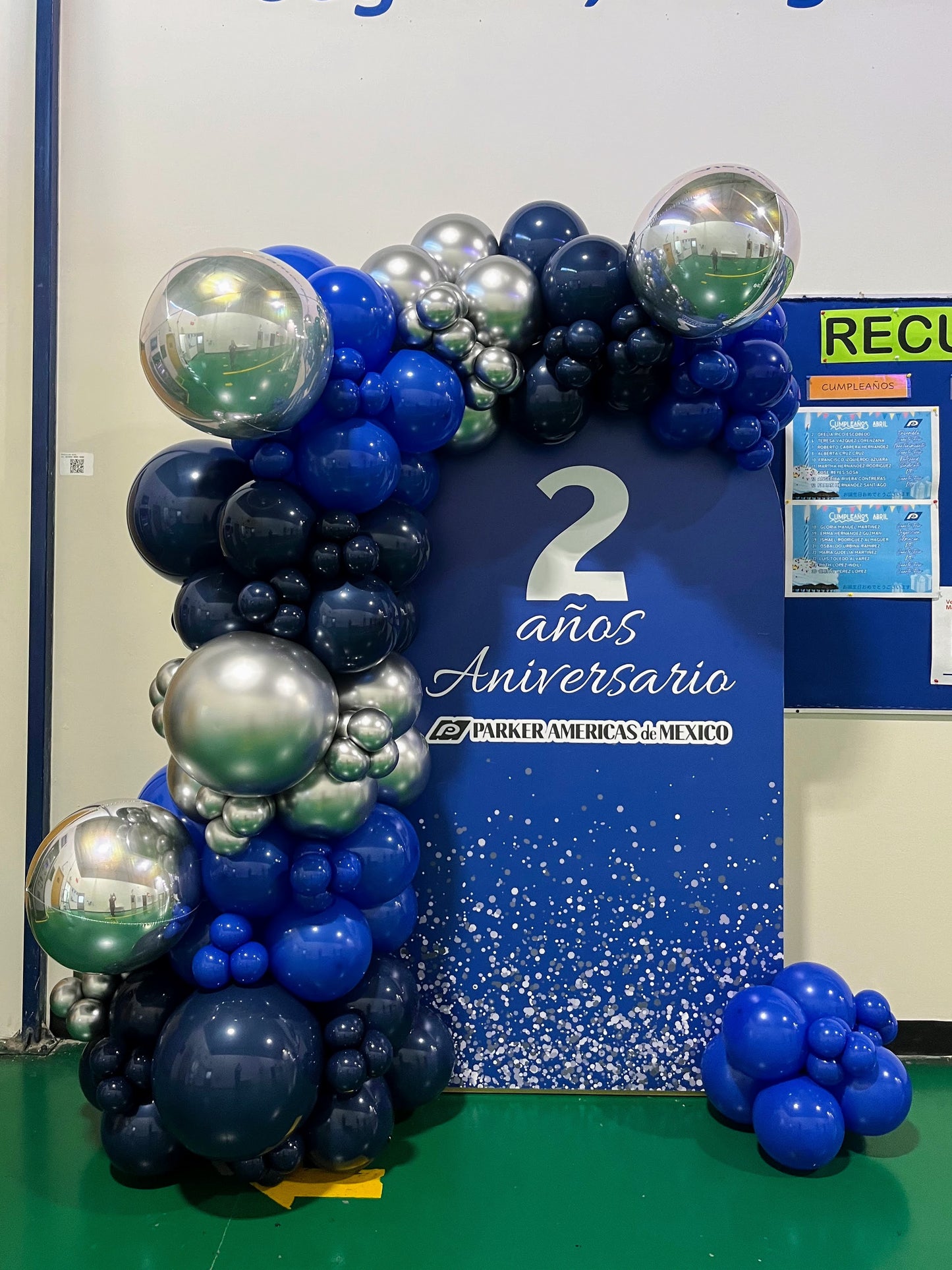 Mampara Aniversario Empresarial + Orbz