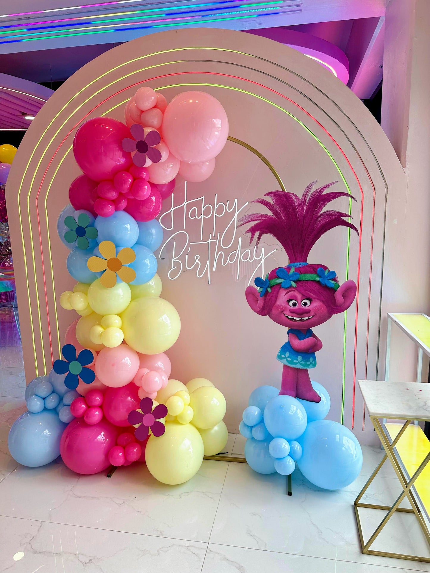 Arco de Globos Poppy Trolls